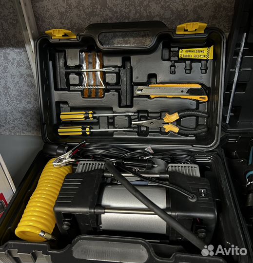 Компрессор автомобильный (двухцилиндровый) 60Л