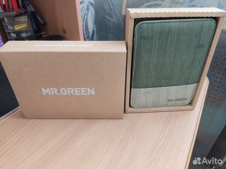Маникюрный набор MR.green mr-8888i из 8 предметов