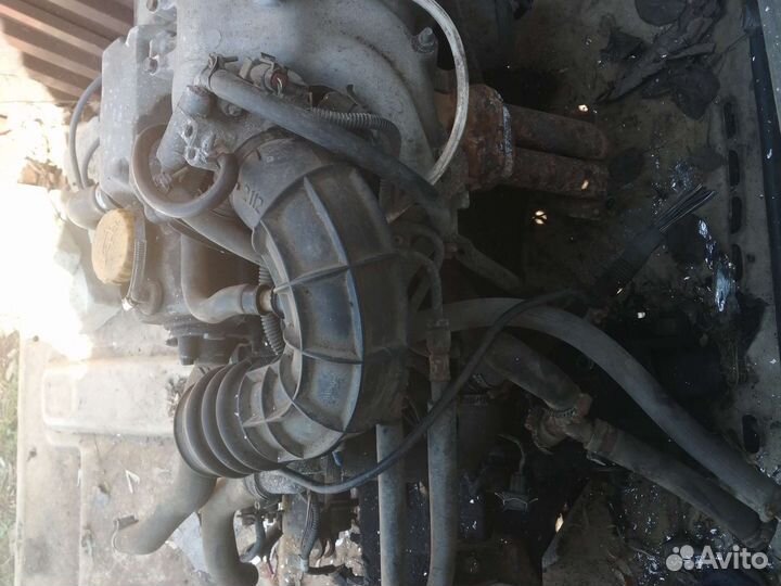 Двиготель с коробкой передачь 8 клоп