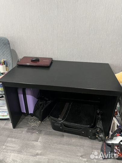 Стол письменный офисный