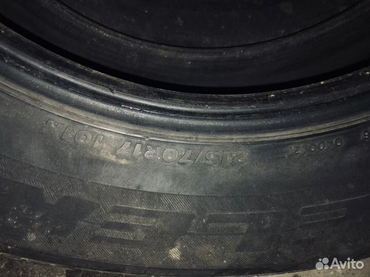 Bridgestone Dueler H/L 400 215/70 R17