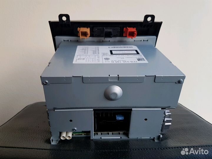 Головное устройство для WV Touareg NF RCD550 (7P6