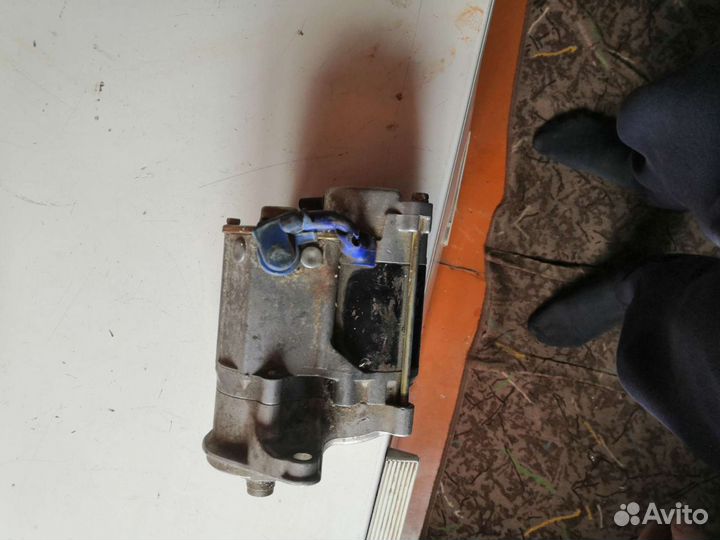 Стартер на таету