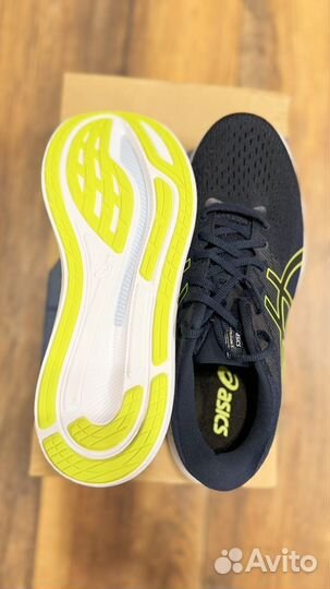 Asics Glideride 3 42-ой размер, 28 см