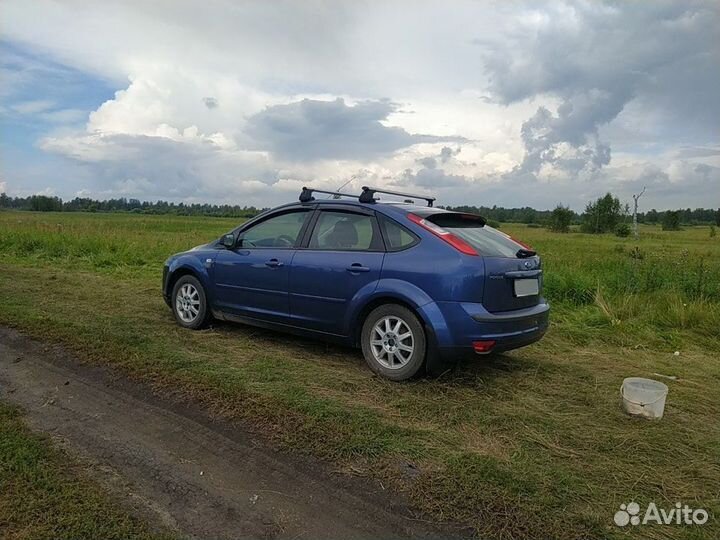 Ford Focus 1.4 МТ, 2006, 298 000 км