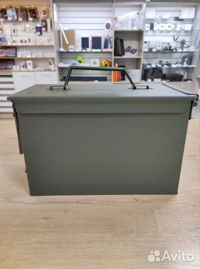 Армейский стальной ящик, зеленый, без надписей