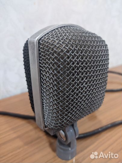 Винтажный микрофон EAG MD16N