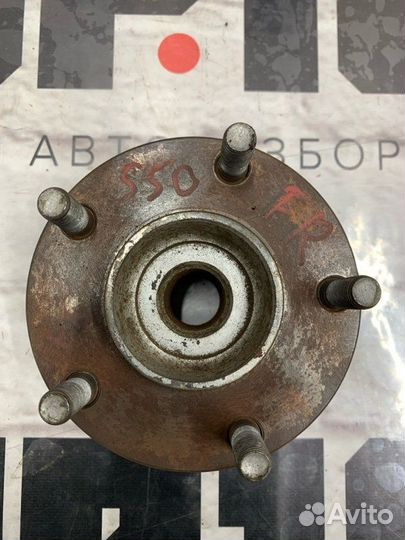 Ступица передняя правая Infiniti Fx35 S50 VQ35DE