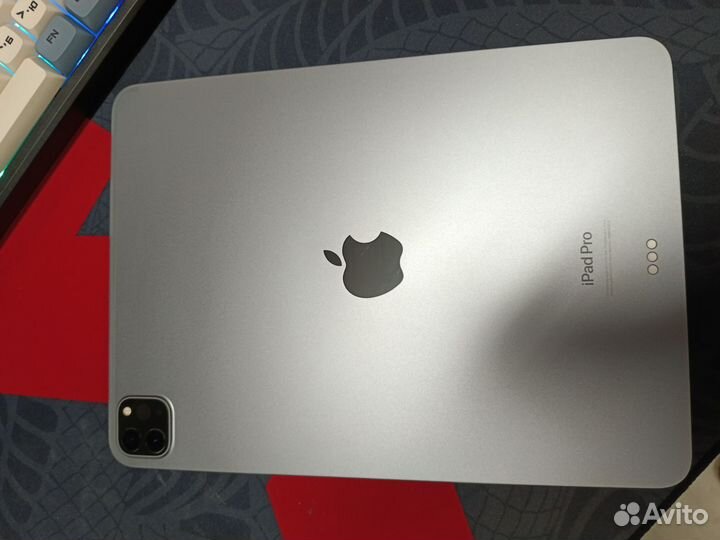 Apple iPad 11 pro 2022 m2