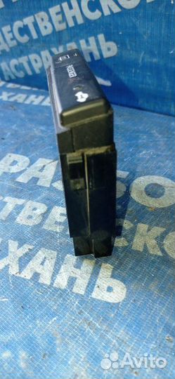 Блок кнопок Toyota Avensis седан 1ZZ-FE 2005