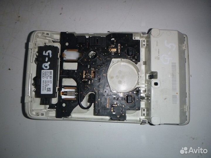 Плафон салона audi Q5 2008