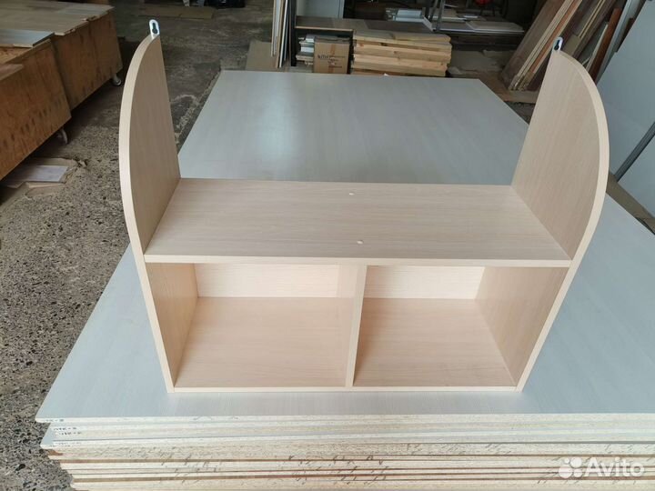 Полка настенная навесная