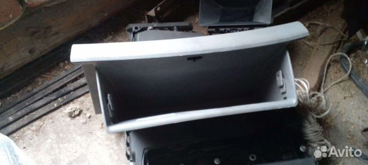 Hyundai grand starex бардачок