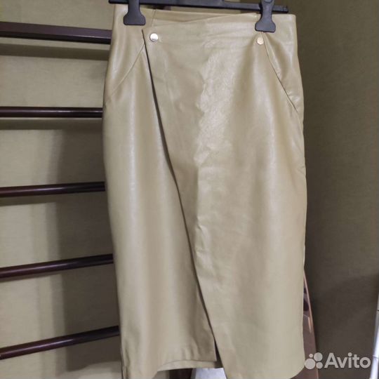 Кожаная юбка