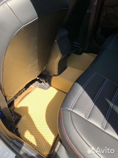 Автомобильные коврики eva на Kia Rio