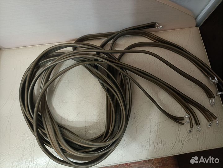 Акустический кабель Van Den Hul Goldwater