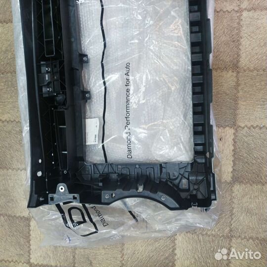 Рамка кузова VW caddy 15