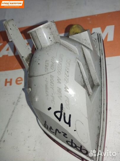 Фонарь противотуманный правый Ford Focus 2