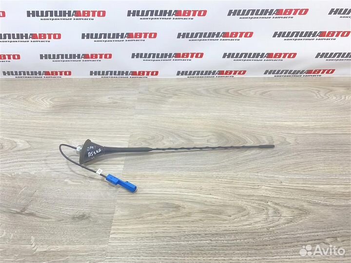 Антенна Опель Астра Н