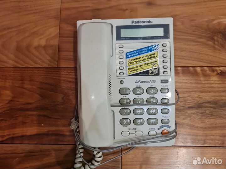 Телефон Panasonic