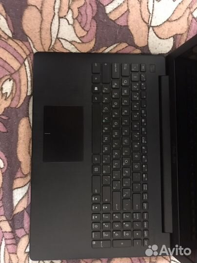 Ноутбук Asus x553m 4 ядра/SSD