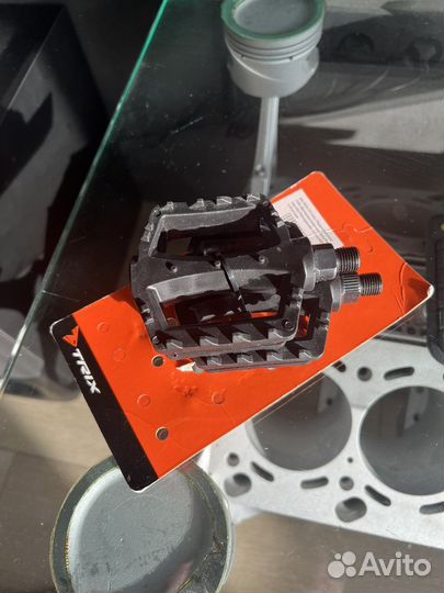 Педали новые для детского велосипеда