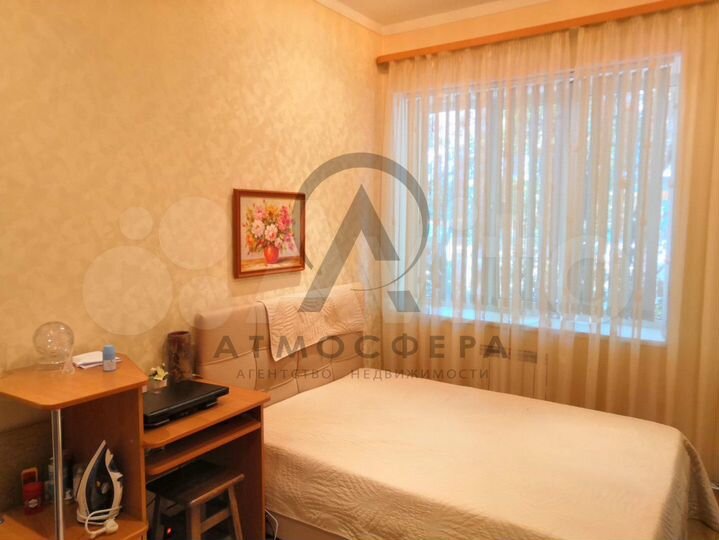 2-к. квартира, 53 м², 1/2 эт.