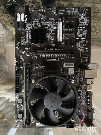 Материнская плата с процессором