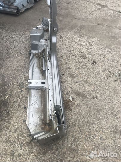 Порог со стойкой левый Skoda Octavia A4 Tour 2000–