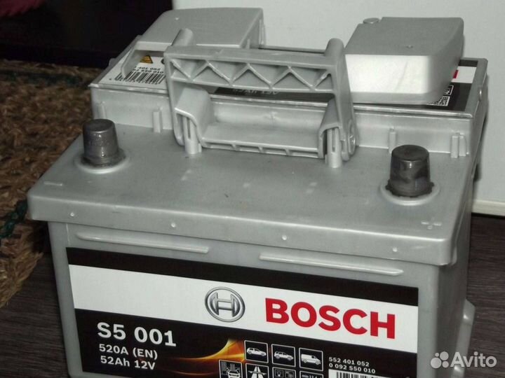 Аккумулятор Bosch S5 Silver Plus 52Ah 520А S50 010