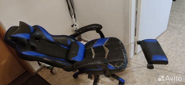 Компьютерное кресло