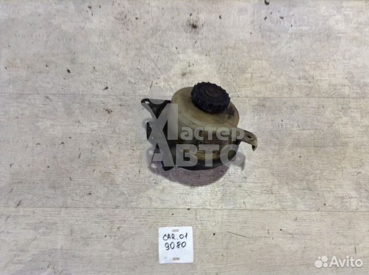 Бачок гидроусилителя 3.3 Chrysler Voyager 4