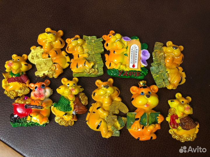 Магнитики на холодильник