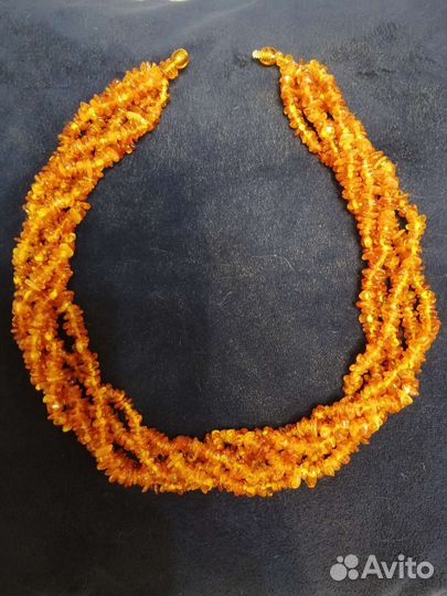 Янтарные бусы СССР
