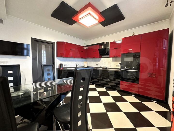 2-к. квартира, 89 м², 23/25 эт.