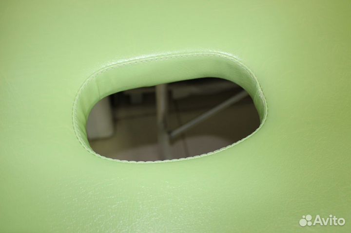 Стол массажный