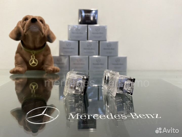 Проекция логотипа Мерседес Бенц