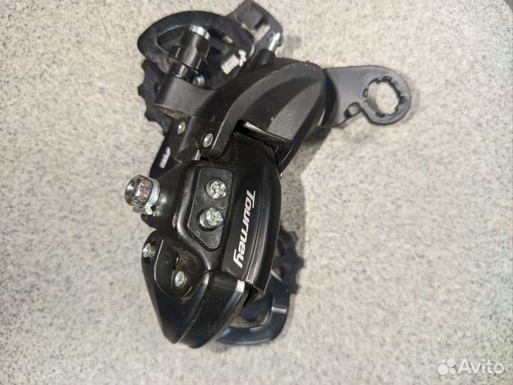Задний переключатель shimano