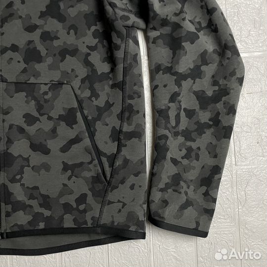 Зип худи Nike Tech Fleece S camo оригинал