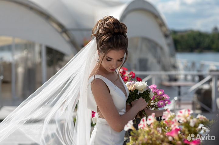 Фотограф на свадьбу профессиональный