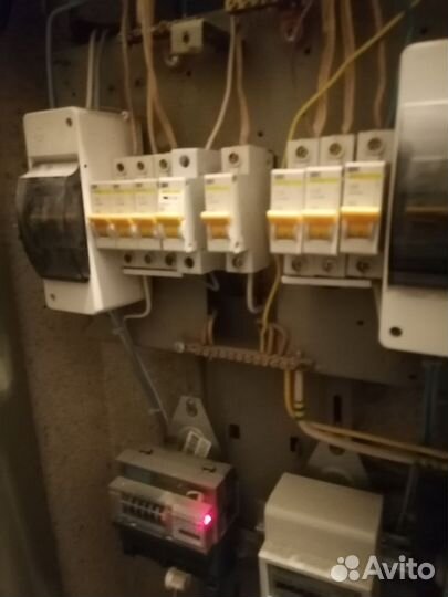 Электрик профессионал