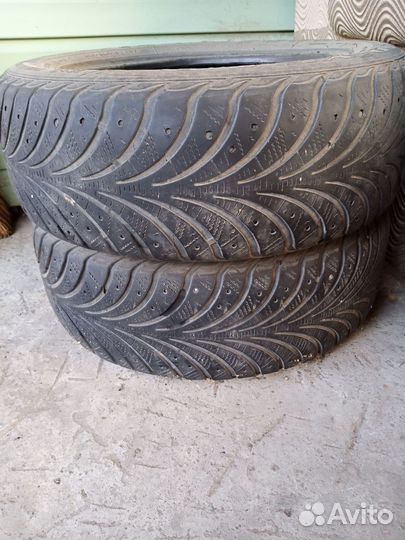 Goodyear UltraGrip Extreme 205/60 R16 92T