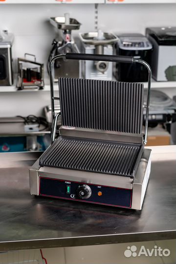 Гриль контактный HEG-811E