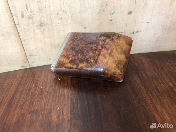 Декоративная накладка торпедо Cadillac SRX 2007