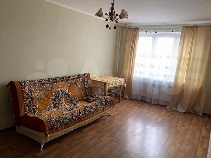 2-к. квартира, 52 м², 10/16 эт.