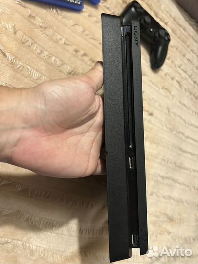 Sony PS4 slim 1tb