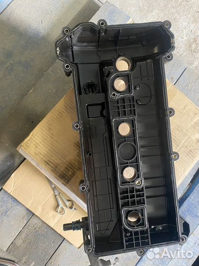 Клапанная крышка mazda 6 gg L3