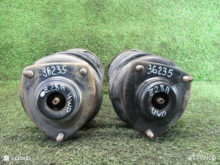 Стойка на mitsubishi colt Z28A 4G15