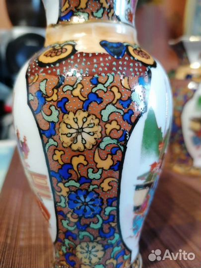 Вазы китайские парные в технике мориаж