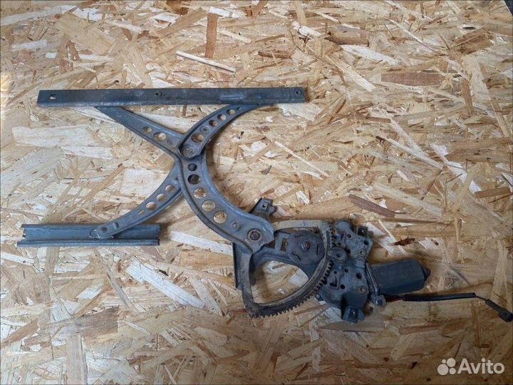 Стеклоподъемник электрический передний левый